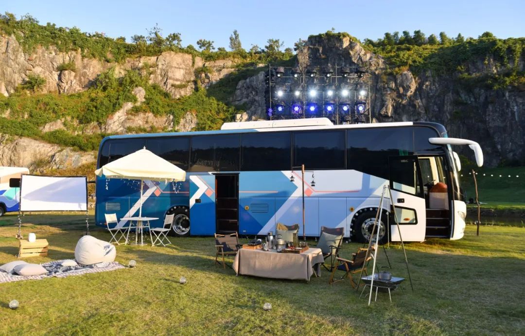 上汽大通的房車發(fā)布會(huì)活動(dòng)策劃了一場(chǎng)沉浸式的全系房車活動(dòng) - 第25張 - 會(huì)展活動(dòng)策劃CCASY.COM 上汽大通的房車發(fā)布會(huì)活動(dòng)策劃了一場(chǎng)沉浸式的全系房車活動(dòng) - 第25張