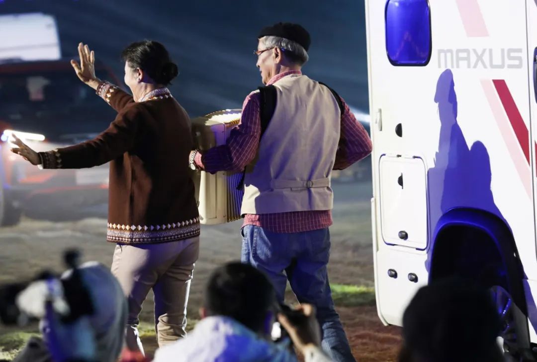 上汽大通的房車發(fā)布會(huì)活動(dòng)策劃了一場(chǎng)沉浸式的全系房車活動(dòng) - 第31張 - 會(huì)展活動(dòng)策劃CCASY.COM 上汽大通的房車發(fā)布會(huì)活動(dòng)策劃了一場(chǎng)沉浸式的全系房車活動(dòng) - 第31張