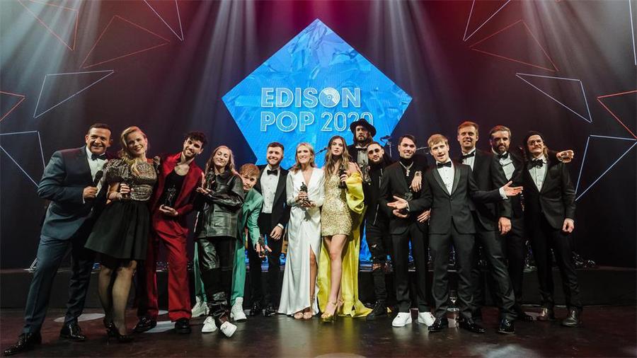 2020愛(ài)迪生流行音樂(lè)頒獎(jiǎng)典禮活動(dòng)策劃再掀流行時(shí)尚潮流 - 第7張 - 會(huì)展活動(dòng)策劃CCASY.COM 2020愛(ài)迪生流行音樂(lè)頒獎(jiǎng)典禮活動(dòng)策劃再掀流行時(shí)尚潮流 - 第7張