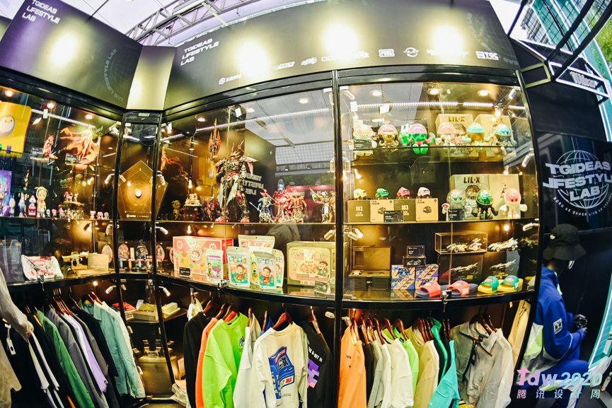 2020TDW「騰訊設(shè)計(jì)周」年度設(shè)計(jì)活動(dòng)策劃的設(shè)計(jì)概念更有力 - 第18張 - 會(huì)展活動(dòng)策劃CCASY.COM 2020TDW「騰訊設(shè)計(jì)周」年度設(shè)計(jì)活動(dòng)策劃的設(shè)計(jì)概念更有力 - 第18張