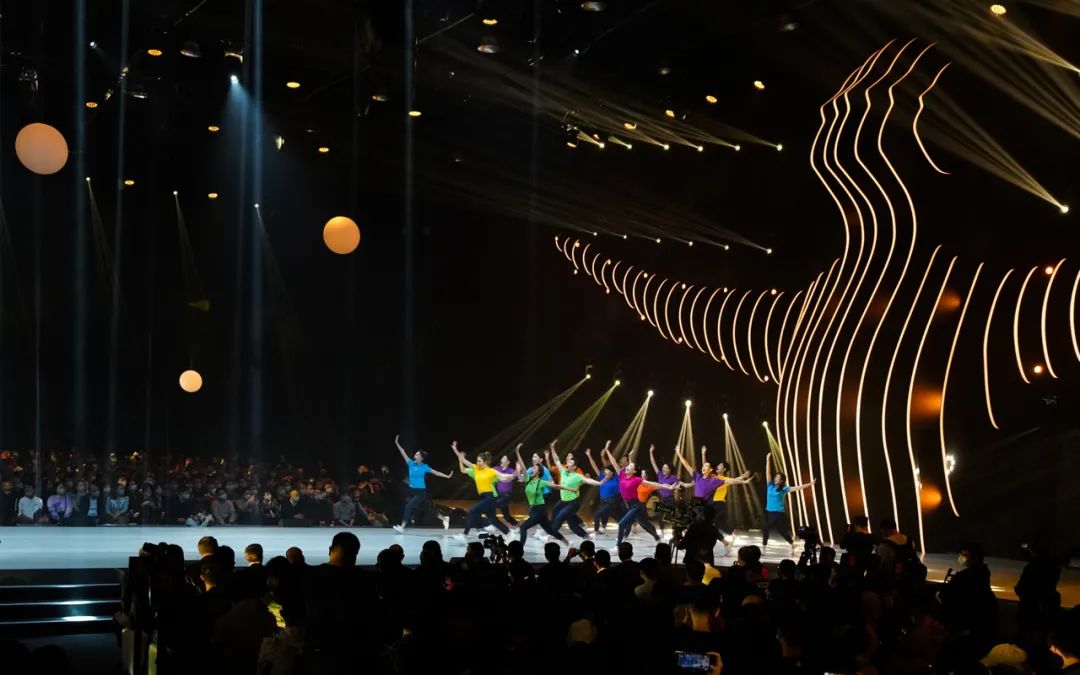 2020雪弗蘭金領結之夜活動策劃將一個logo變成了一種文化符號 - 第1張 - 會展活動策劃CCASY.COM 2020雪弗蘭金領結之夜活動策劃將一個logo變成了一種文化符號 - 第1張