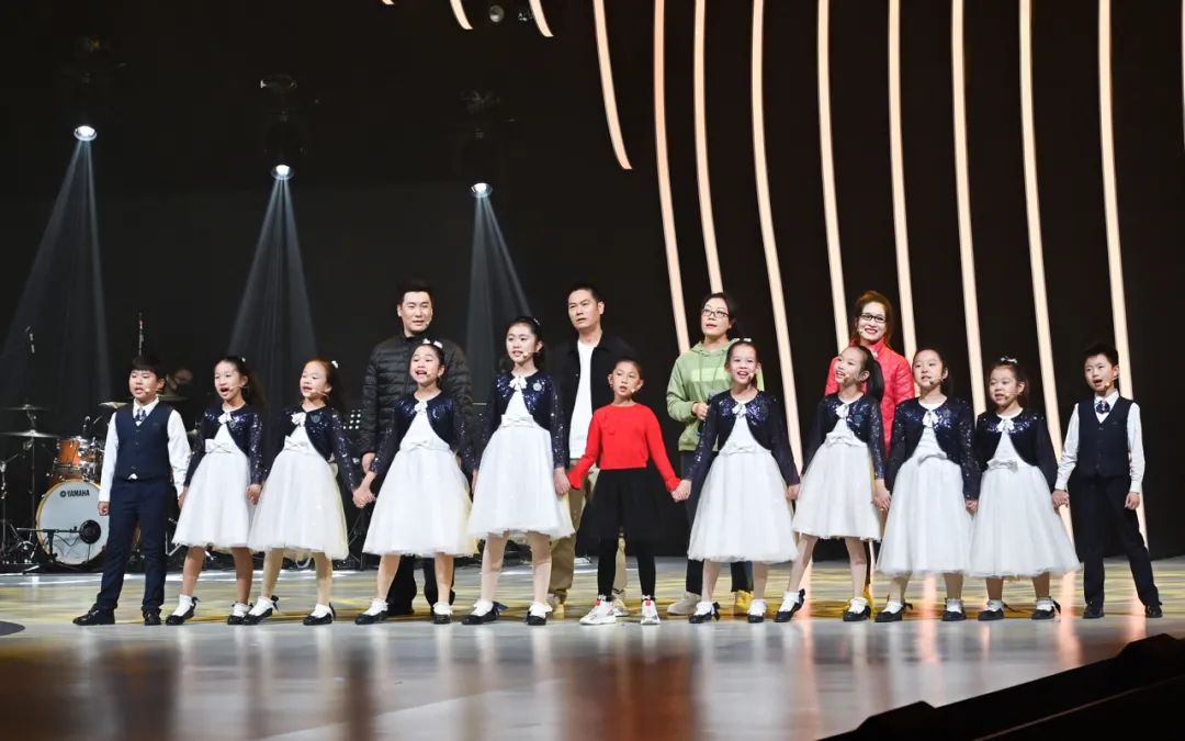 2020雪弗蘭金領結之夜活動策劃將一個logo變成了一種文化符號 - 第8張 - 會展活動策劃CCASY.COM 2020雪弗蘭金領結之夜活動策劃將一個logo變成了一種文化符號 - 第8張