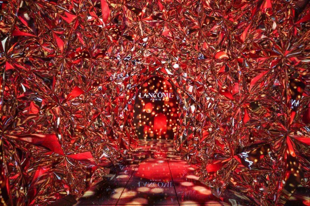 「蘭蔻新春游園會(huì)」活動(dòng)策劃的創(chuàng)意描繪滿滿都是中國年元素 - 第12張 - 會(huì)展活動(dòng)策劃CCASY.COM 「蘭蔻新春游園會(huì)」活動(dòng)策劃的創(chuàng)意描繪滿滿都是中國年元素 - 第12張