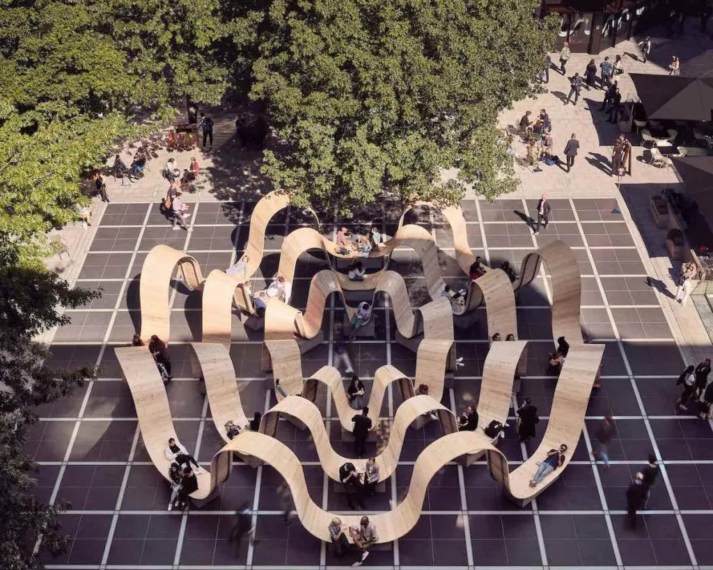 藝術(shù)展覽活動(dòng)策劃裝置「請(qǐng)就座」彰顯了對(duì)可持續(xù)發(fā)展的重視 - 第1張 - 會(huì)展活動(dòng)策劃CCASY.COM 藝術(shù)展覽活動(dòng)策劃裝置「請(qǐng)就座」彰顯了對(duì)可持續(xù)發(fā)展的重視 - 第1張