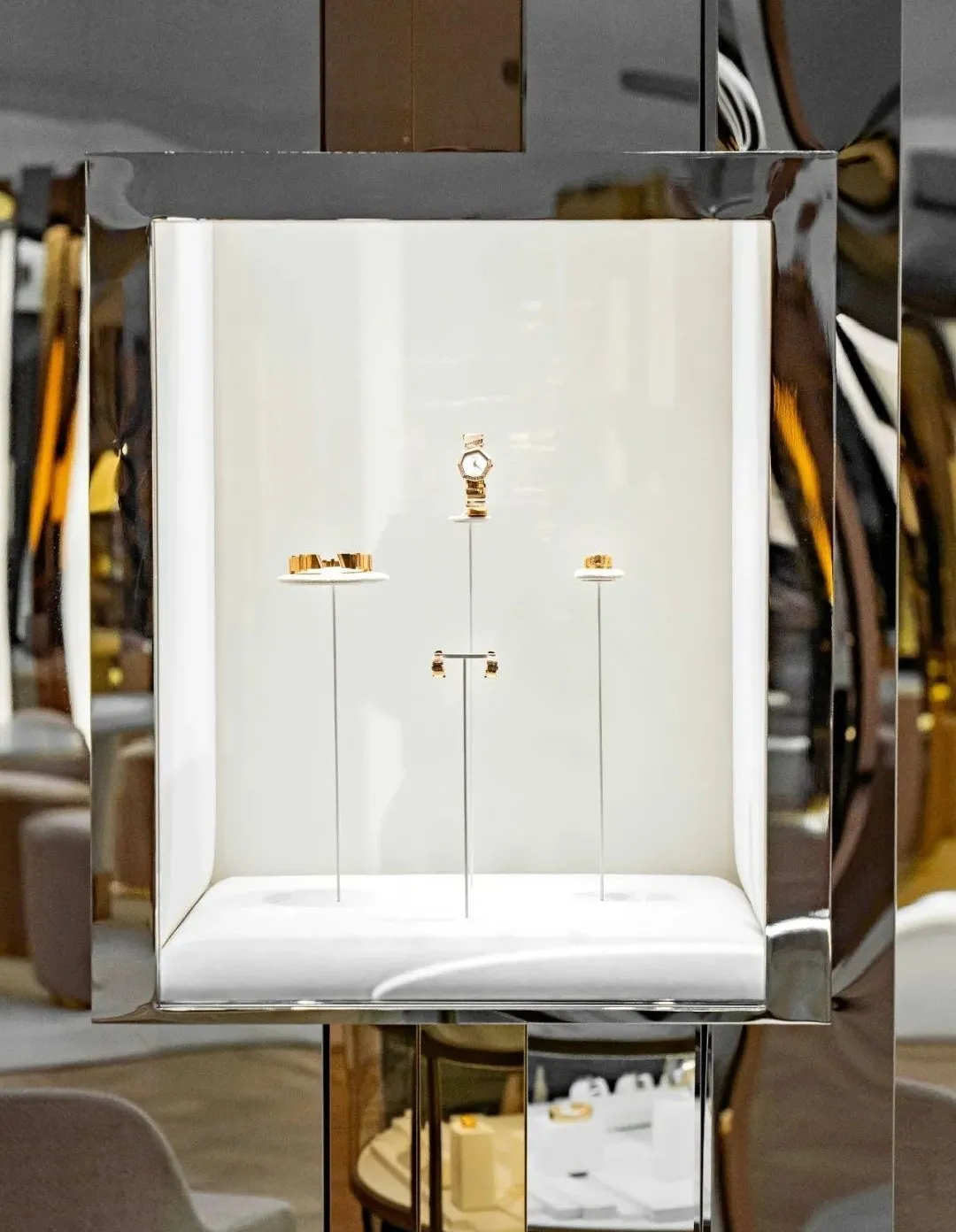 GEM DIOR高級珠寶及腕表系列限時精品店開幕酒會活動策劃超摩登 - 第13張 - 會展活動策劃CCASY.COM GEM DIOR高級珠寶及腕表系列限時精品店開幕酒會活動策劃超摩登 - 第13張