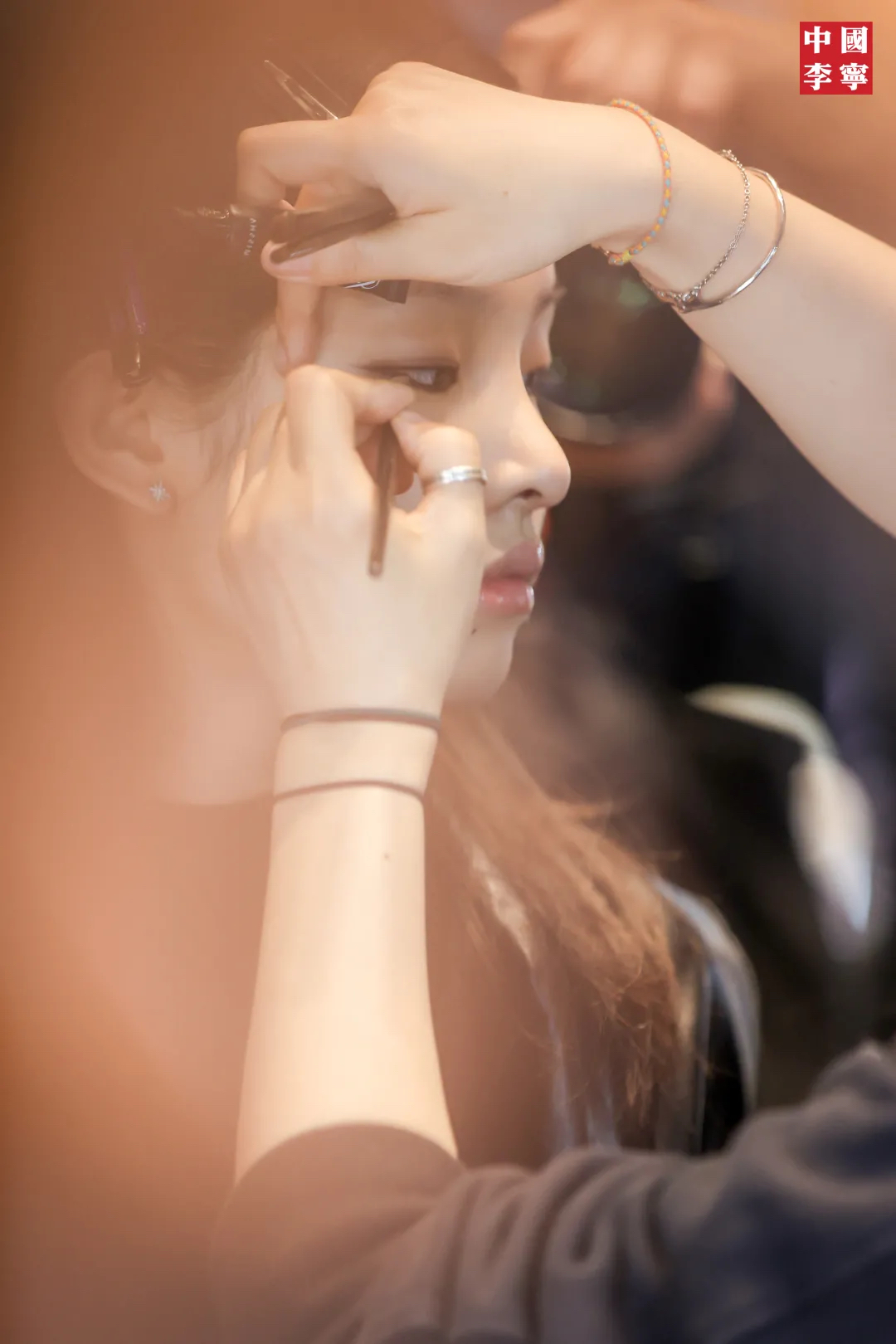 李寧2021秋冬潮流發(fā)布會(huì)活動(dòng)策劃更像一場(chǎng)沉浸式體驗(yàn)空間的對(duì)話 - 第9張 - 會(huì)展活動(dòng)策劃CCASY.COM 李寧2021秋冬潮流發(fā)布會(huì)活動(dòng)策劃更像一場(chǎng)沉浸式體驗(yàn)空間的對(duì)話 - 第9張