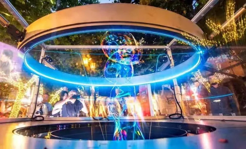 以「新 · 生 · 活」為主題的2021新天地設(shè)計(jì)節(jié)啟用“老帶新”方式 - 第11張 - 會(huì)展活動(dòng)策劃CCASY.COM 以「新 · 生 · 活」為主題的2021新天地設(shè)計(jì)節(jié)啟用“老帶新”方式 - 第11張