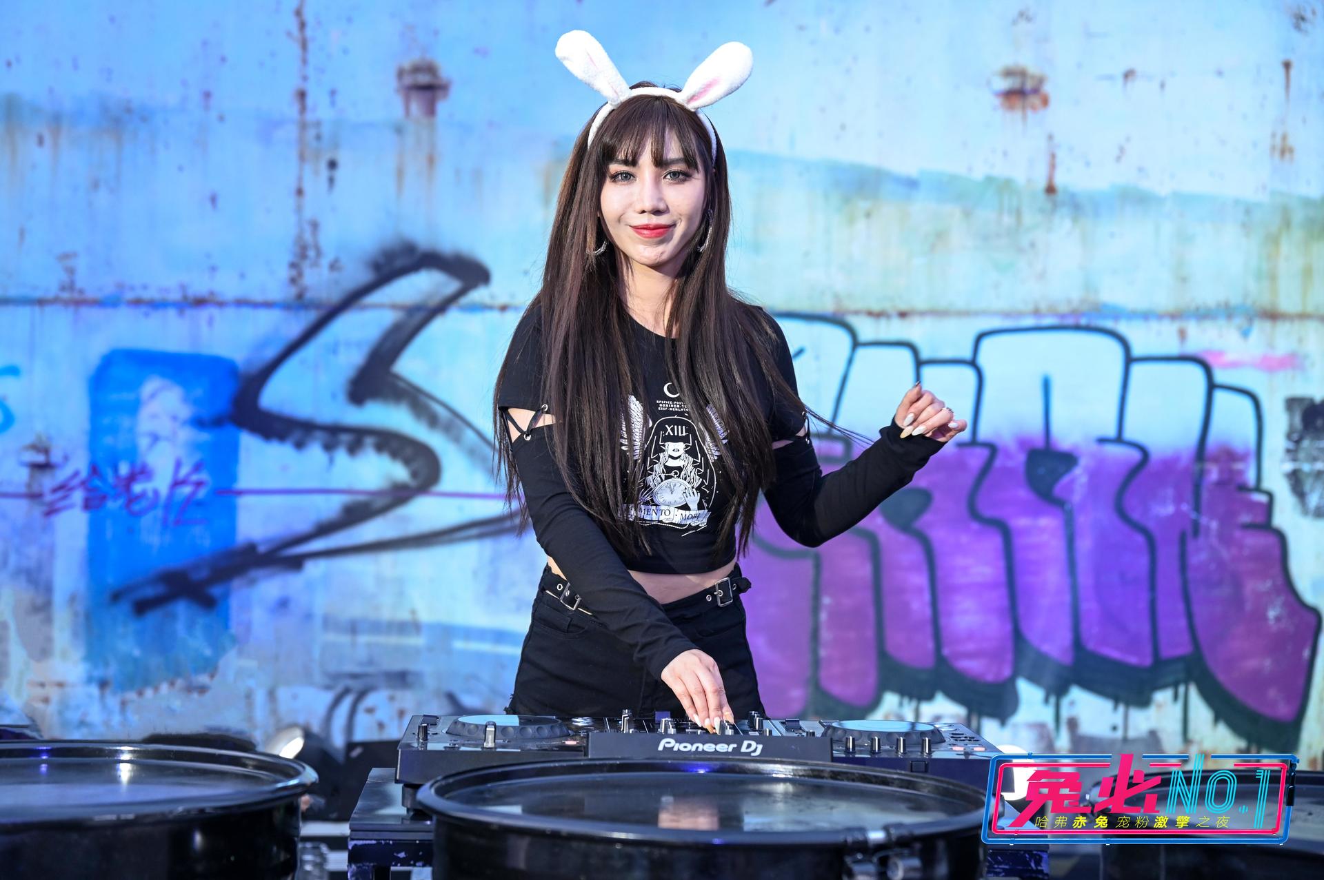 哈弗赤兔激“擎”寵粉上市發(fā)布會活動策劃滿是科技未來感 - 第32張 - 會展活動策劃CCASY.COM 哈弗赤兔激“擎”寵粉上市發(fā)布會活動策劃滿是科技未來感 - 第32張