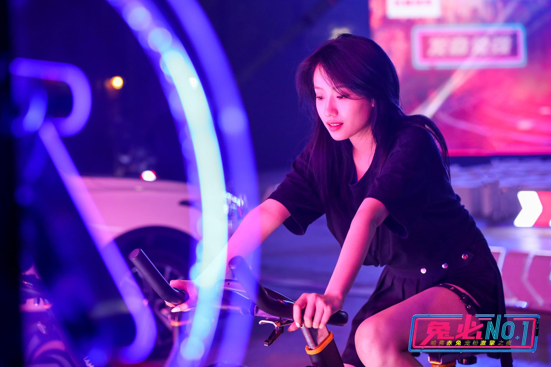 哈弗赤兔激“擎”寵粉上市發(fā)布會活動策劃滿是科技未來感 - 第35張 - 會展活動策劃CCASY.COM 哈弗赤兔激“擎”寵粉上市發(fā)布會活動策劃滿是科技未來感 - 第35張