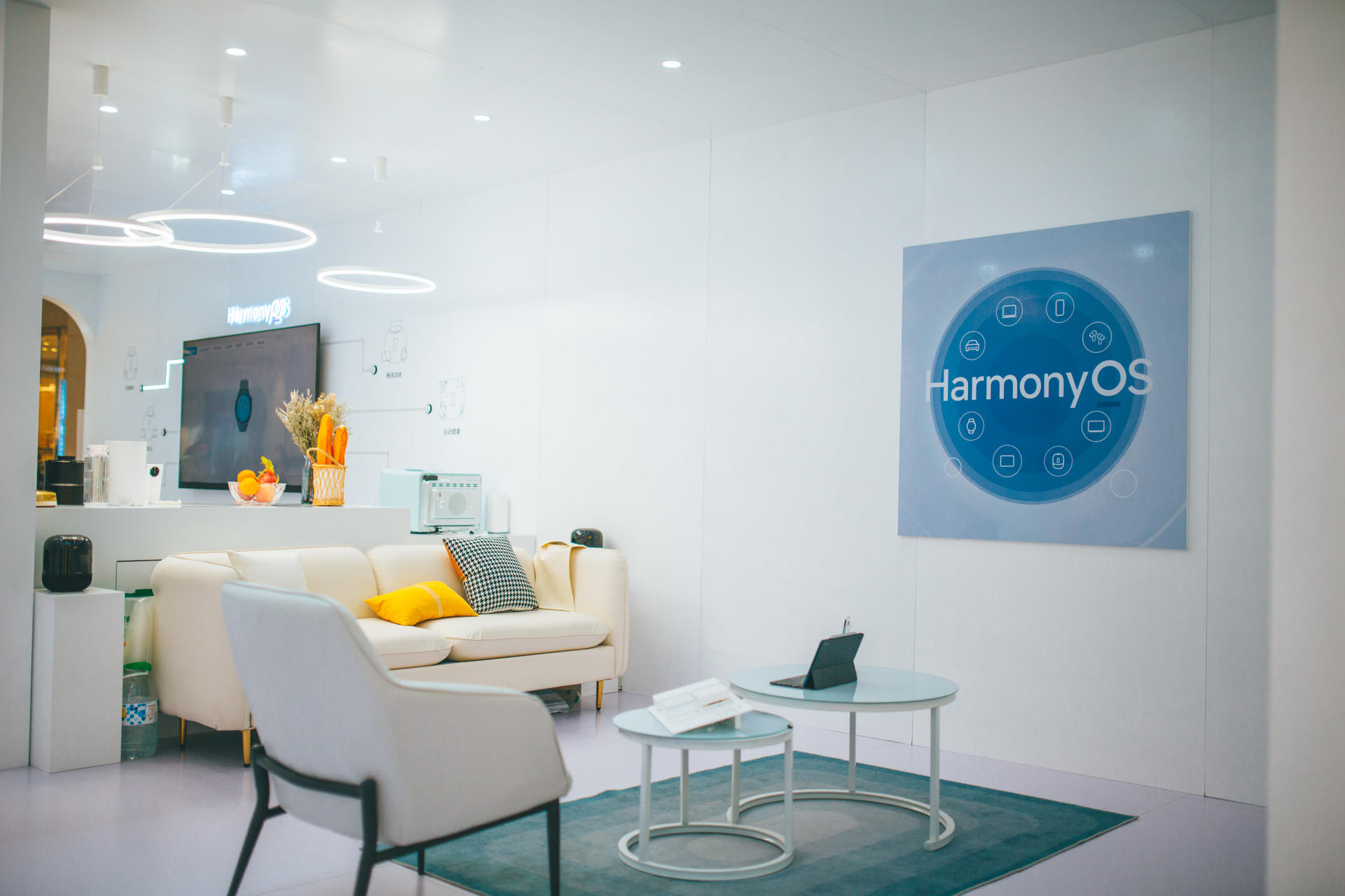 HarmonyOS華為全場景新品快閃店活動(dòng)策劃好多有趣好玩的智慧場景 - 第11張 - 會(huì)展活動(dòng)策劃CCASY.COM HarmonyOS華為全場景新品快閃店活動(dòng)策劃好多有趣好玩的智慧場景 - 第11張