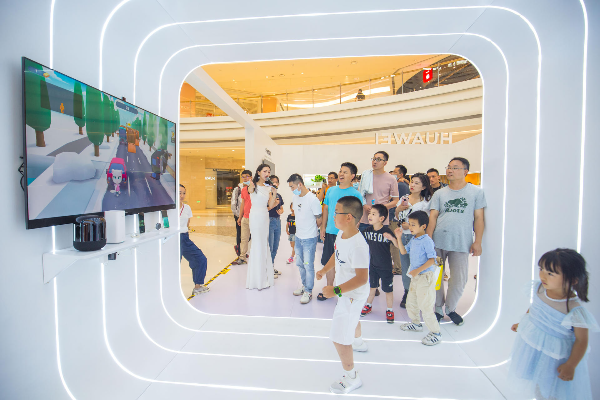 HarmonyOS華為全場景新品快閃店活動(dòng)策劃好多有趣好玩的智慧場景 - 第41張 - 會(huì)展活動(dòng)策劃CCASY.COM HarmonyOS華為全場景新品快閃店活動(dòng)策劃好多有趣好玩的智慧場景 - 第41張