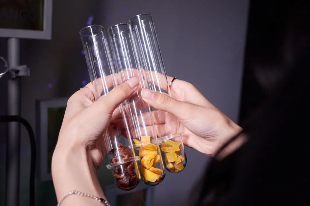 神秘研究室窖齡研酒所主題展覽活動策劃帶你探尋一杯好酒的秘密 - 第15張 - 會展活動策劃CCASY.COM 神秘研究室窖齡研酒所主題展覽活動策劃帶你探尋一杯好酒的秘密 - 第15張