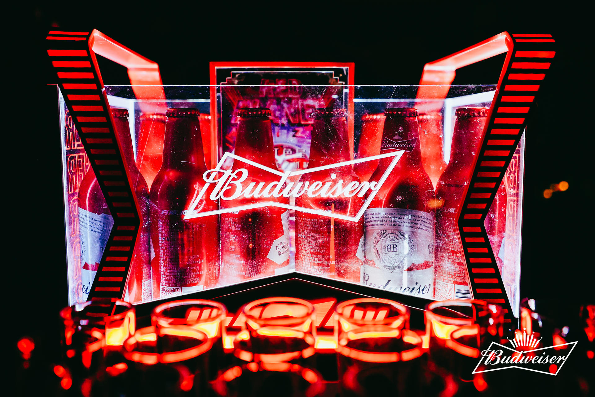 百威紅色星球星球電音節(jié)活動策劃滿是賽博朋克元素 - 第2張 - 會展活動策劃CCASY.COM 百威紅色星球星球電音節(jié)活動策劃滿是賽博朋克元素 - 第2張