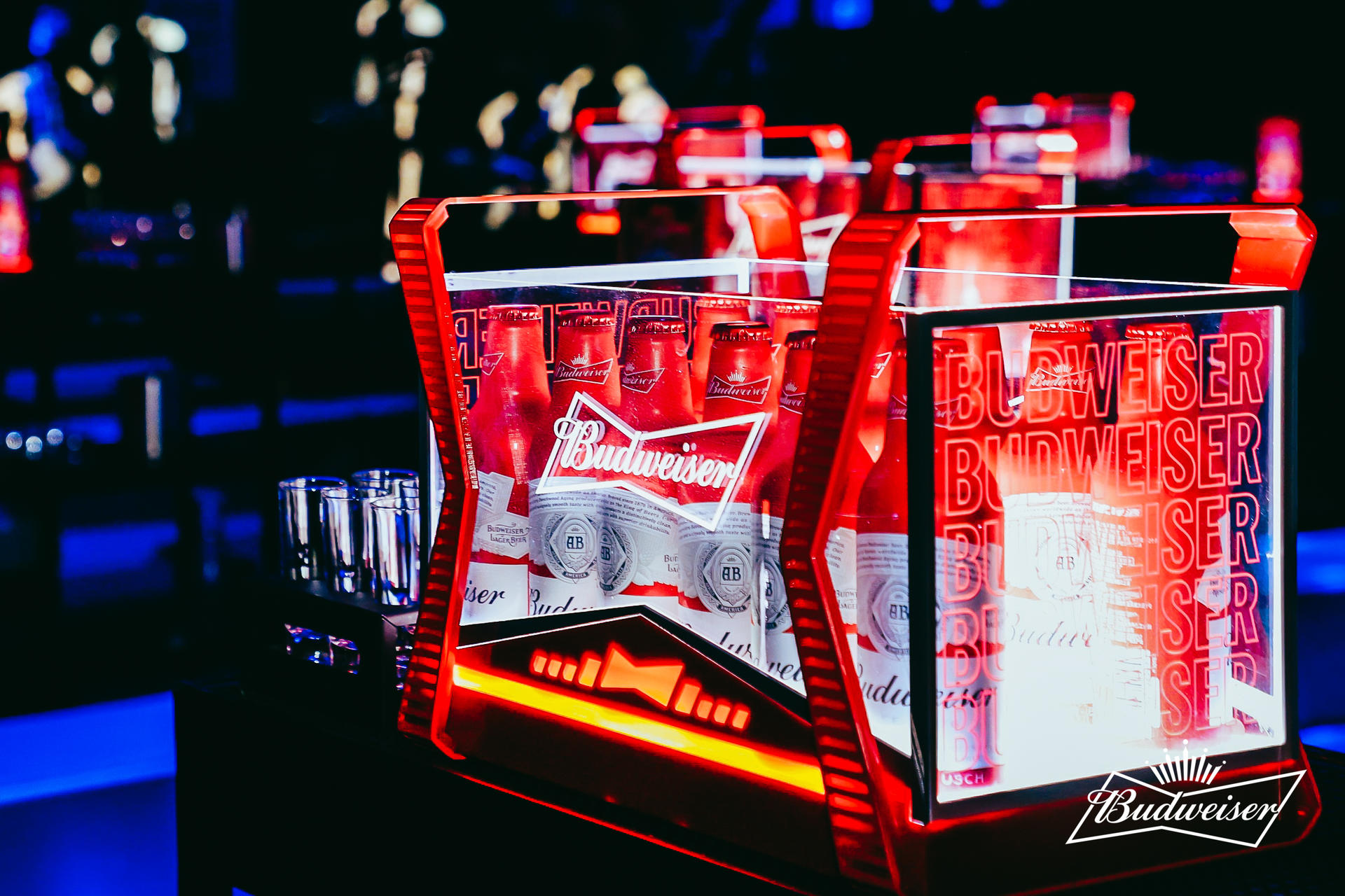 百威紅色星球星球電音節(jié)活動策劃滿是賽博朋克元素 - 第27張 - 會展活動策劃CCASY.COM 百威紅色星球星球電音節(jié)活動策劃滿是賽博朋克元素 - 第27張