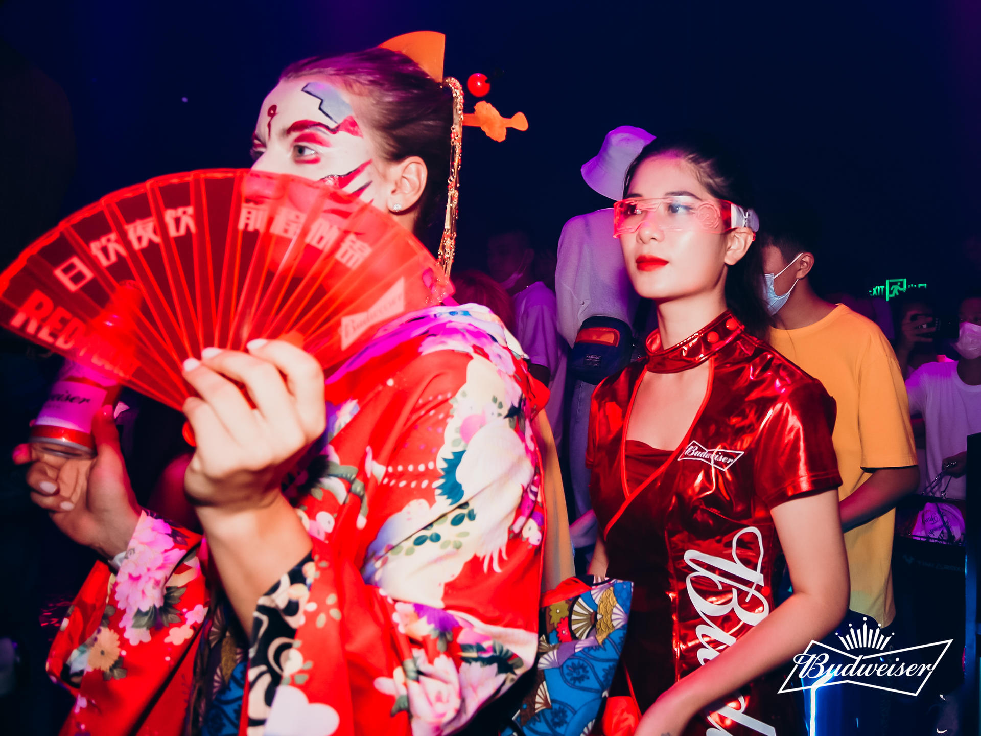 百威紅色星球星球電音節(jié)活動策劃滿是賽博朋克元素 - 第52張 - 會展活動策劃CCASY.COM 百威紅色星球星球電音節(jié)活動策劃滿是賽博朋克元素 - 第52張