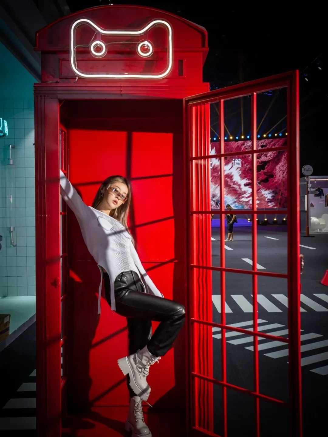 天貓竟辦的這個線下潮流藝術(shù)展覽活動策劃實力矚目 - 第3張 - 會展活動策劃CCASY.COM 天貓竟辦的這個線下潮流藝術(shù)展覽活動策劃實力矚目 - 第3張