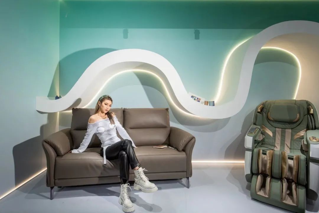 天貓竟辦的這個線下潮流藝術(shù)展覽活動策劃實力矚目 - 第10張 - 會展活動策劃CCASY.COM 天貓竟辦的這個線下潮流藝術(shù)展覽活動策劃實力矚目 - 第10張