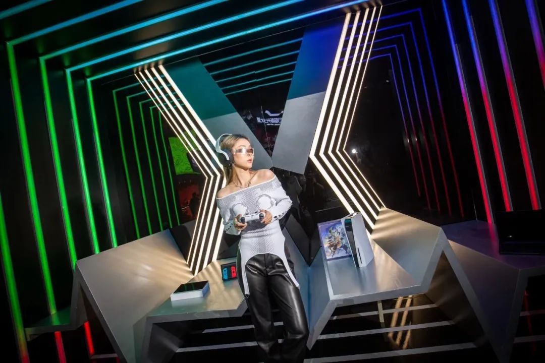 天貓竟辦的這個線下潮流藝術(shù)展覽活動策劃實力矚目 - 第17張 - 會展活動策劃CCASY.COM 天貓竟辦的這個線下潮流藝術(shù)展覽活動策劃實力矚目 - 第17張