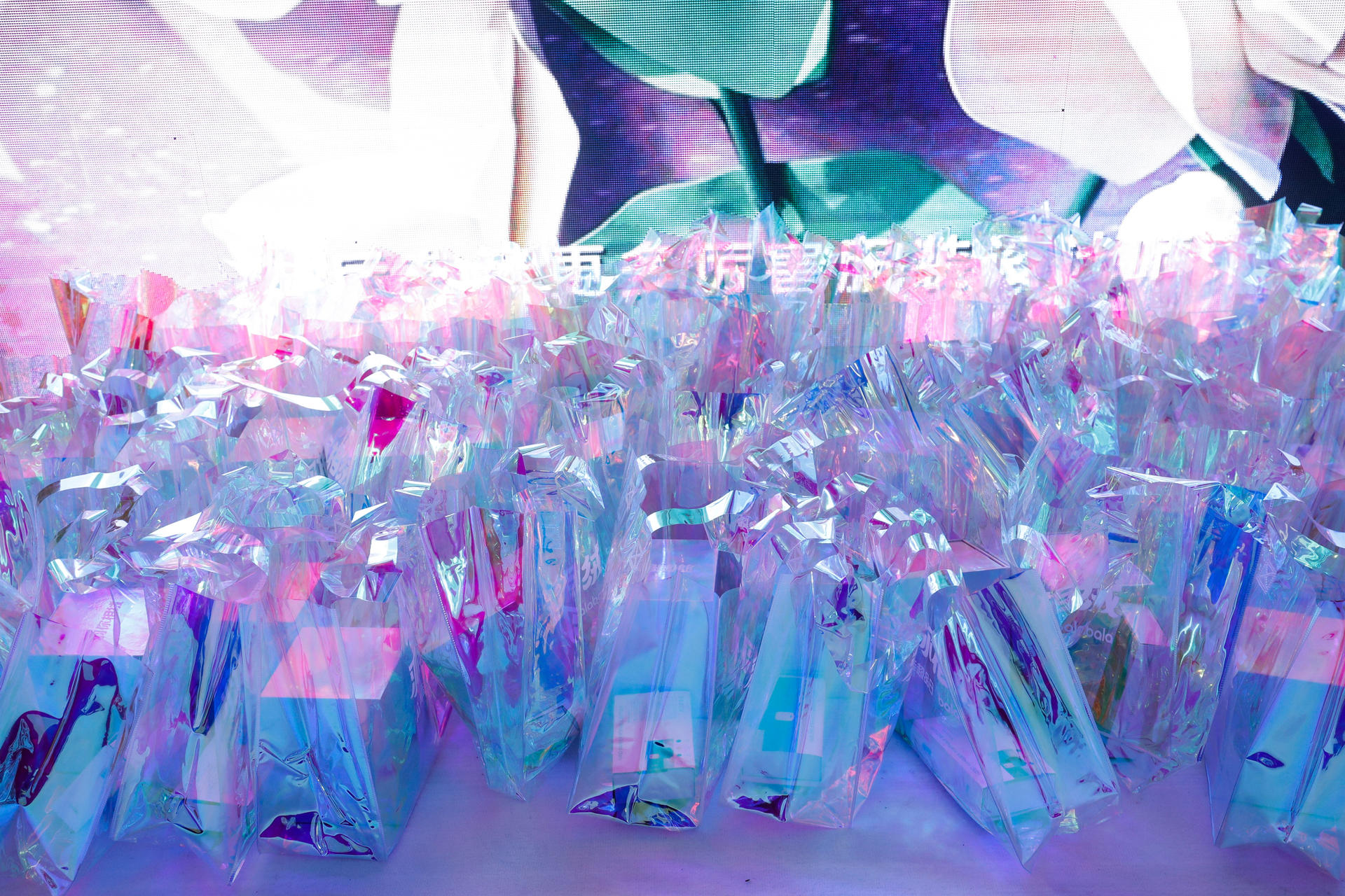 羽你相絨巴拉巴拉長城夢幻大秀活動策劃點亮了北京長城 - 第17張 - 會展活動策劃CCASY.COM 羽你相絨巴拉巴拉長城夢幻大秀活動策劃點亮了北京長城 - 第17張