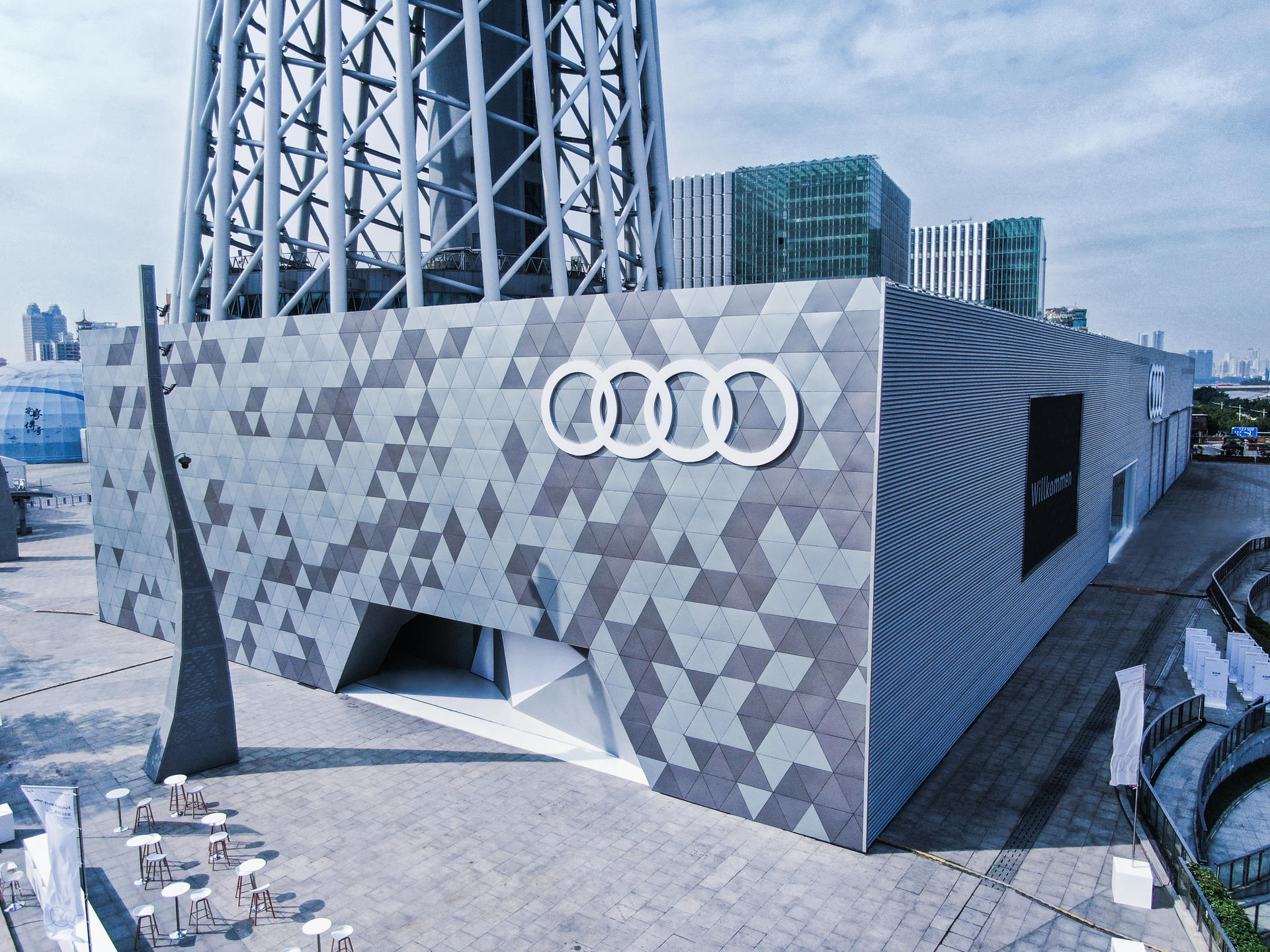 奧迪未來盛典活動策劃在廣州塔下打造了一個三重體驗空間 - 第4張 - 會展活動策劃CCASY.COM 奧迪未來盛典活動策劃在廣州塔下打造了一個三重體驗空間 - 第4張