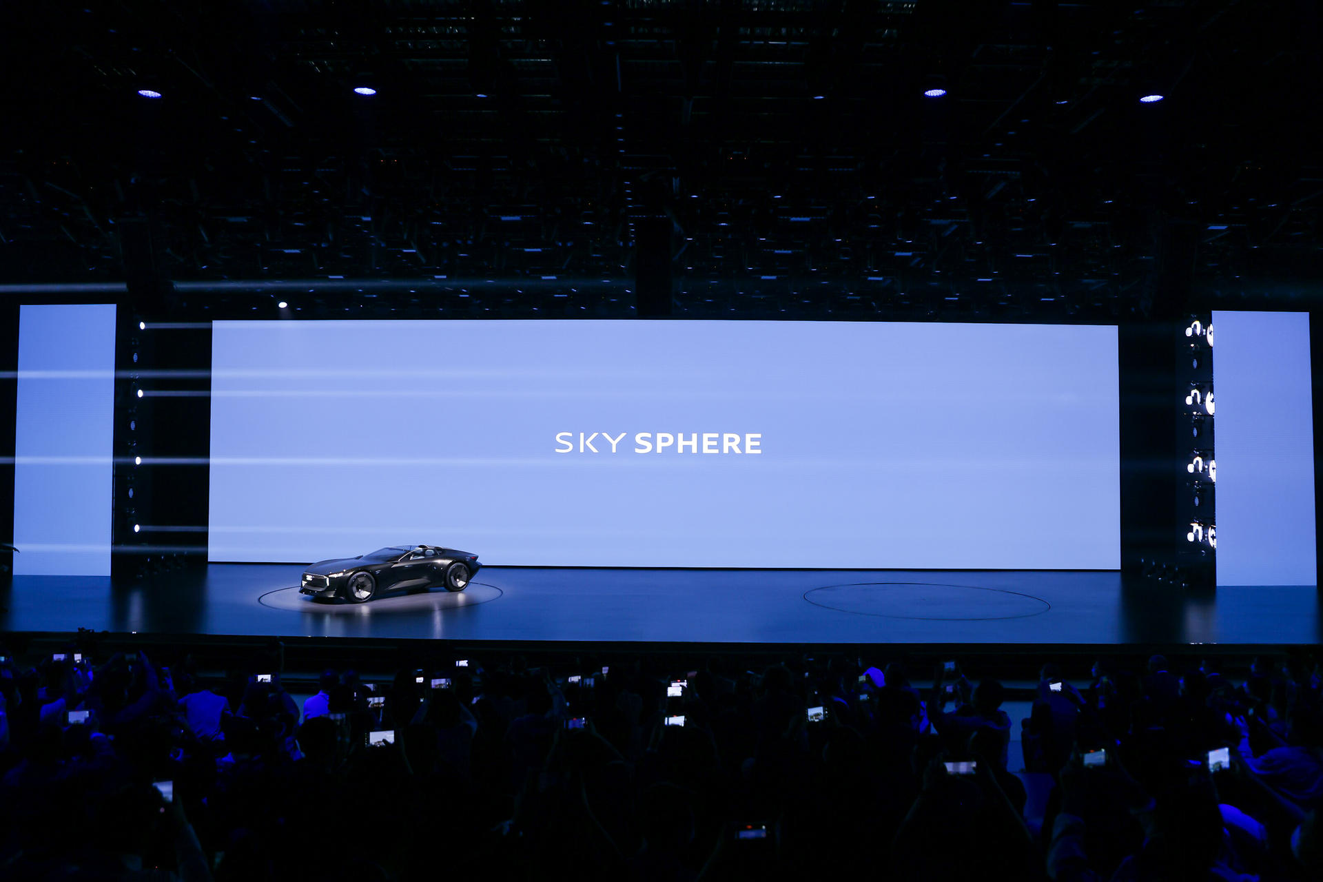 奧迪未來盛典活動策劃在廣州塔下打造了一個三重體驗空間 - 第23張 - 會展活動策劃CCASY.COM 奧迪未來盛典活動策劃在廣州塔下打造了一個三重體驗空間 - 第23張