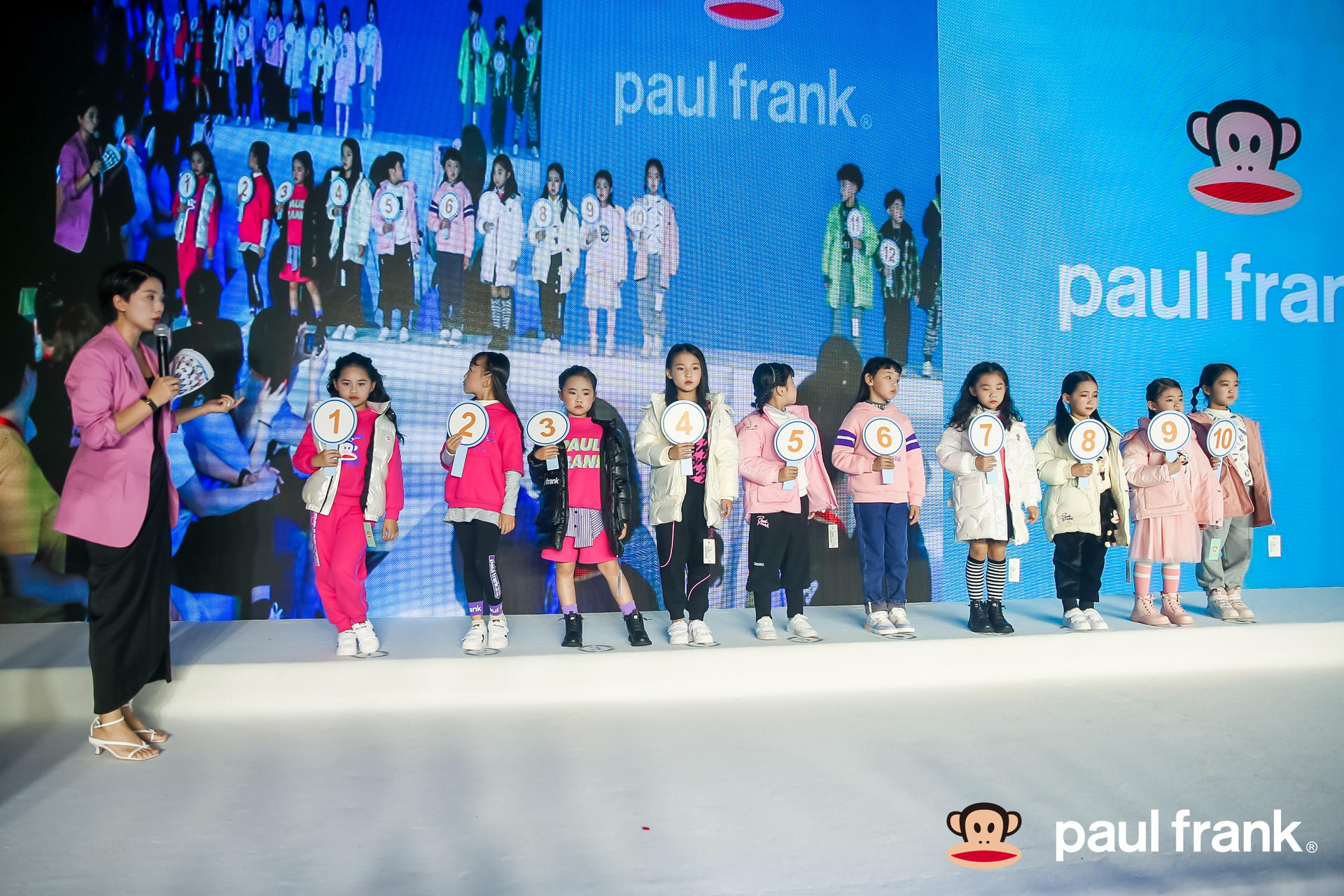 熱雪燃潮·虎嘯FUN年paul frank新品發(fā)布會活動策劃完美融合潮流與年味 - 第18張 - 會展活動策劃CCASY.COM 熱雪燃潮·虎嘯FUN年paul frank新品發(fā)布會活動策劃完美融合潮流與年味 - 第18張