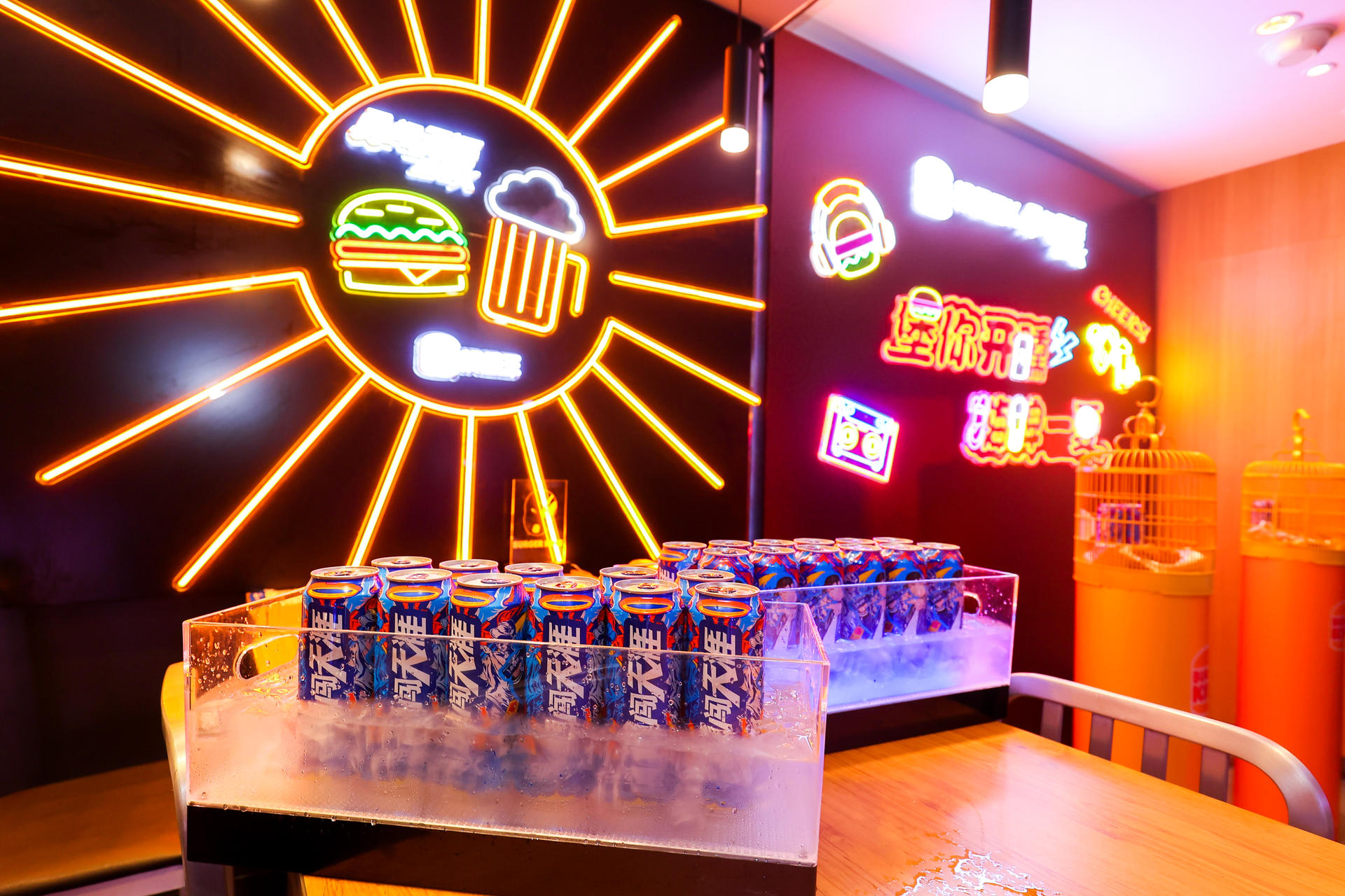 漢堡王X雪花勇闖天涯super嗨啤音樂派對(duì)活動(dòng)策劃嗨爆整條gai - 第11張 - 會(huì)展活動(dòng)策劃CCASY.COM 漢堡王X雪花勇闖天涯super嗨啤音樂派對(duì)活動(dòng)策劃嗨爆整條gai - 第11張