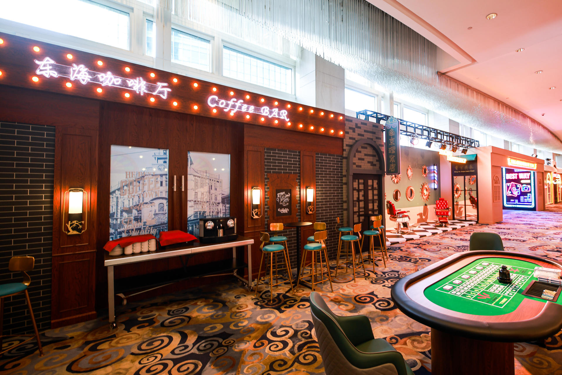 超凡女性成就計(jì)劃年度盛典活動(dòng)策劃仿佛舊上海的十里洋場(chǎng) - 第8張 - 會(huì)展活動(dòng)策劃CCASY.COM 超凡女性成就計(jì)劃年度盛典活動(dòng)策劃仿佛舊上海的十里洋場(chǎng) - 第8張