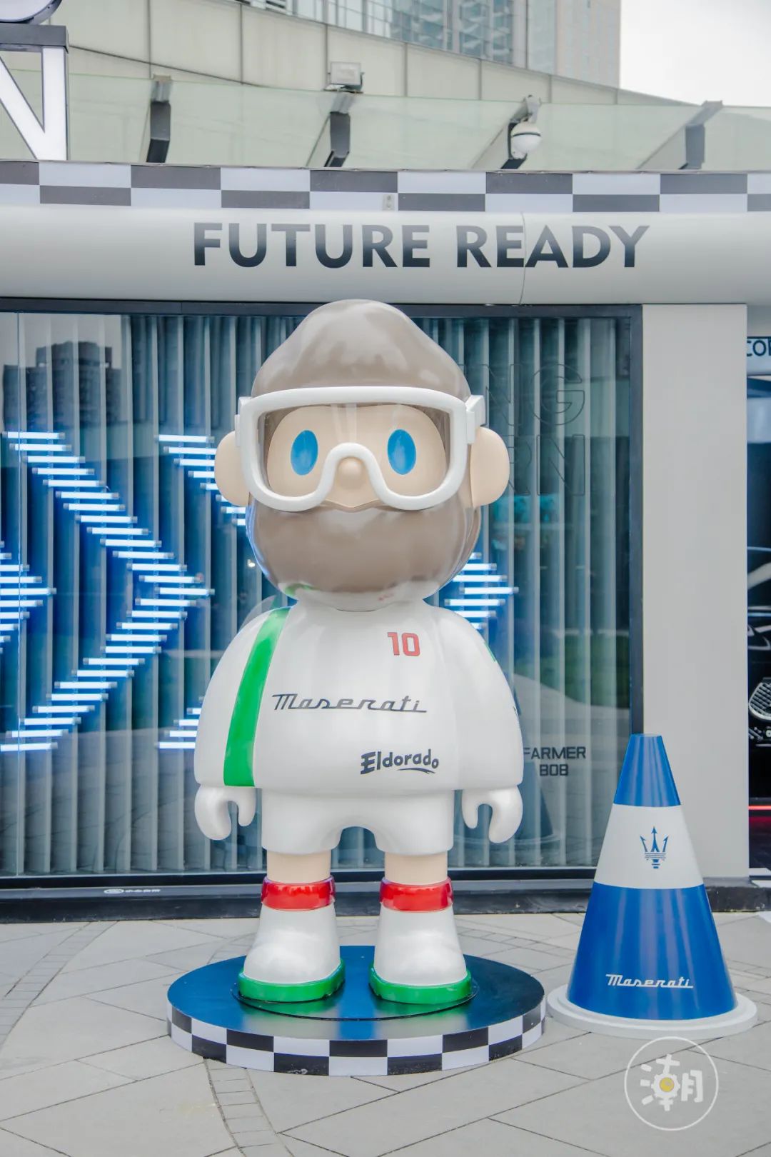 FARMER BOBx瑪莎拉蒂奢潮主題展覽活動策劃盡顯潮玩頂流 - 第1張 - 會展活動策劃CCASY.COM FARMER BOBx瑪莎拉蒂奢潮主題展覽活動策劃盡顯潮玩頂流 - 第1張