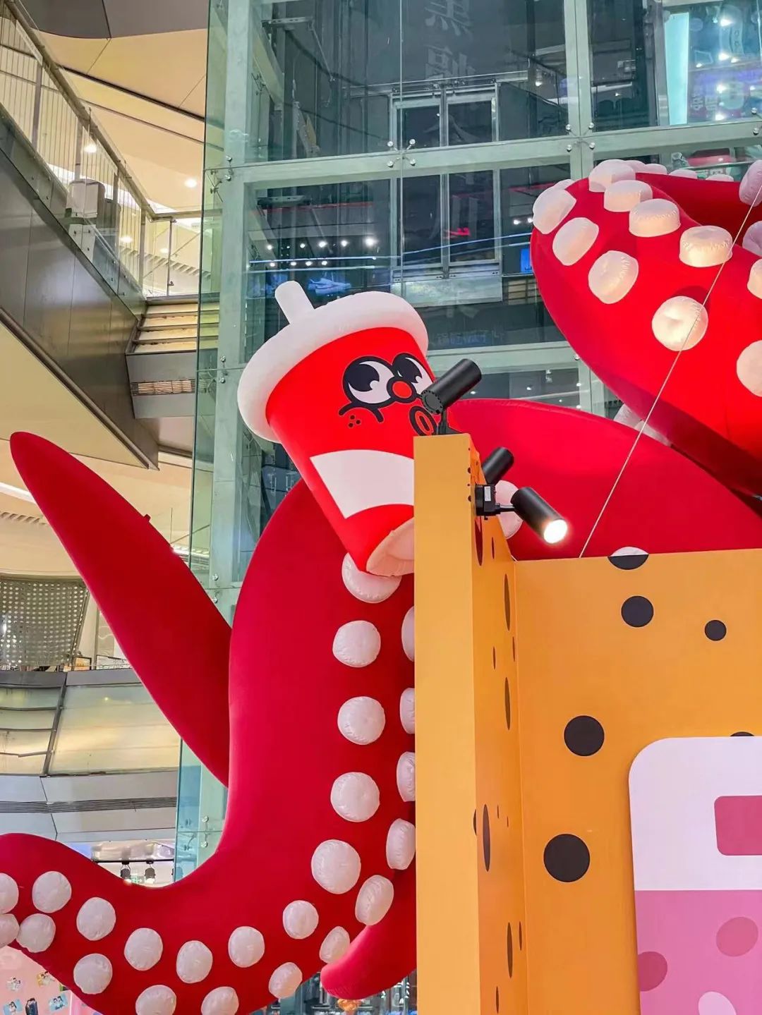 「年輕力Z聚場」主題美陳展覽活動策劃也能這般搞怪潮流 - 第6張 - 會展活動策劃CCASY.COM 「年輕力Z聚場」主題美陳展覽活動策劃也能這般搞怪潮流 - 第6張