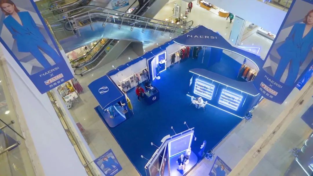 25°真我時光快閃店活動策劃的設計靈感源自“書寫真我” - 第1張 - 會展活動策劃CCASY.COM 25°真我時光快閃店活動策劃的設計靈感源自“書寫真我” - 第1張