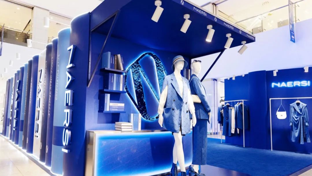 25°真我時光快閃店活動策劃的設計靈感源自“書寫真我” - 第9張 - 會展活動策劃CCASY.COM 25°真我時光快閃店活動策劃的設計靈感源自“書寫真我” - 第9張