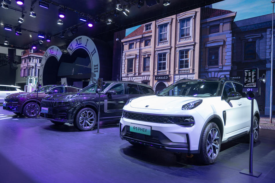 領(lǐng)克車展活動策劃以“都市游樂場”為主題設(shè)置的都市人打卡之地 - 第4張 - 會展活動策劃CCASY.COM 領(lǐng)克車展活動策劃以“都市游樂場”為主題設(shè)置的都市人打卡之地 - 第4張