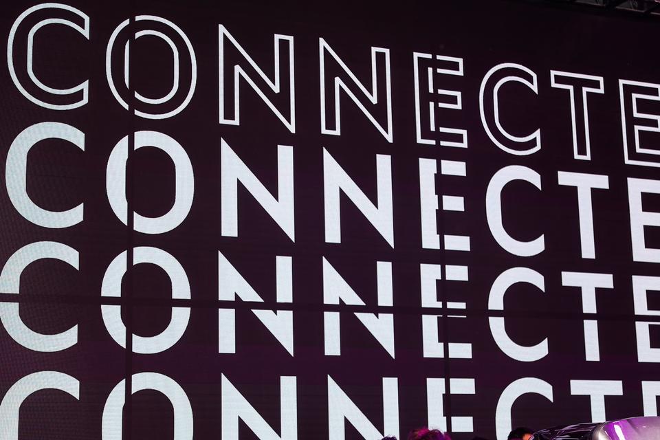 領(lǐng)克車展活動策劃以“都市游樂場”為主題設(shè)置的都市人打卡之地 - 第13張 - 會展活動策劃CCASY.COM 領(lǐng)克車展活動策劃以“都市游樂場”為主題設(shè)置的都市人打卡之地 - 第13張