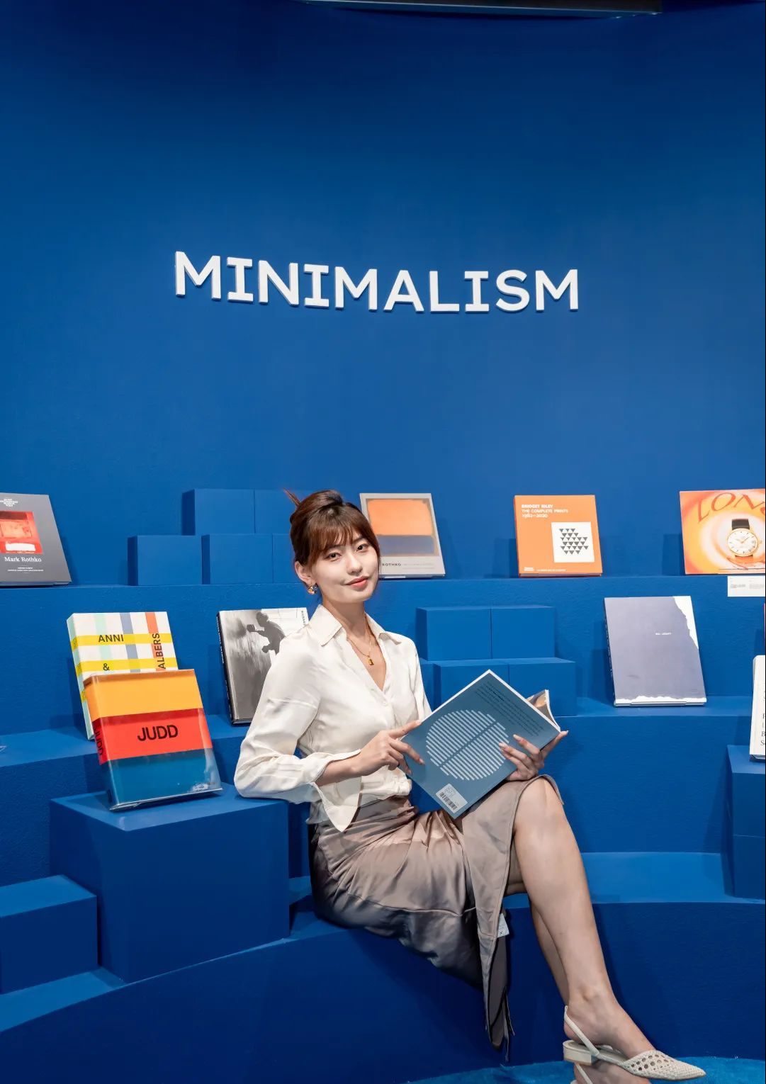 浪琴190限時(shí)店活動策劃用卓越工藝詮釋了優(yōu)雅的態(tài)度 - 第17張 - 會展活動策劃CCASY.COM 浪琴190限時(shí)店活動策劃用卓越工藝詮釋了優(yōu)雅的態(tài)度 - 第17張