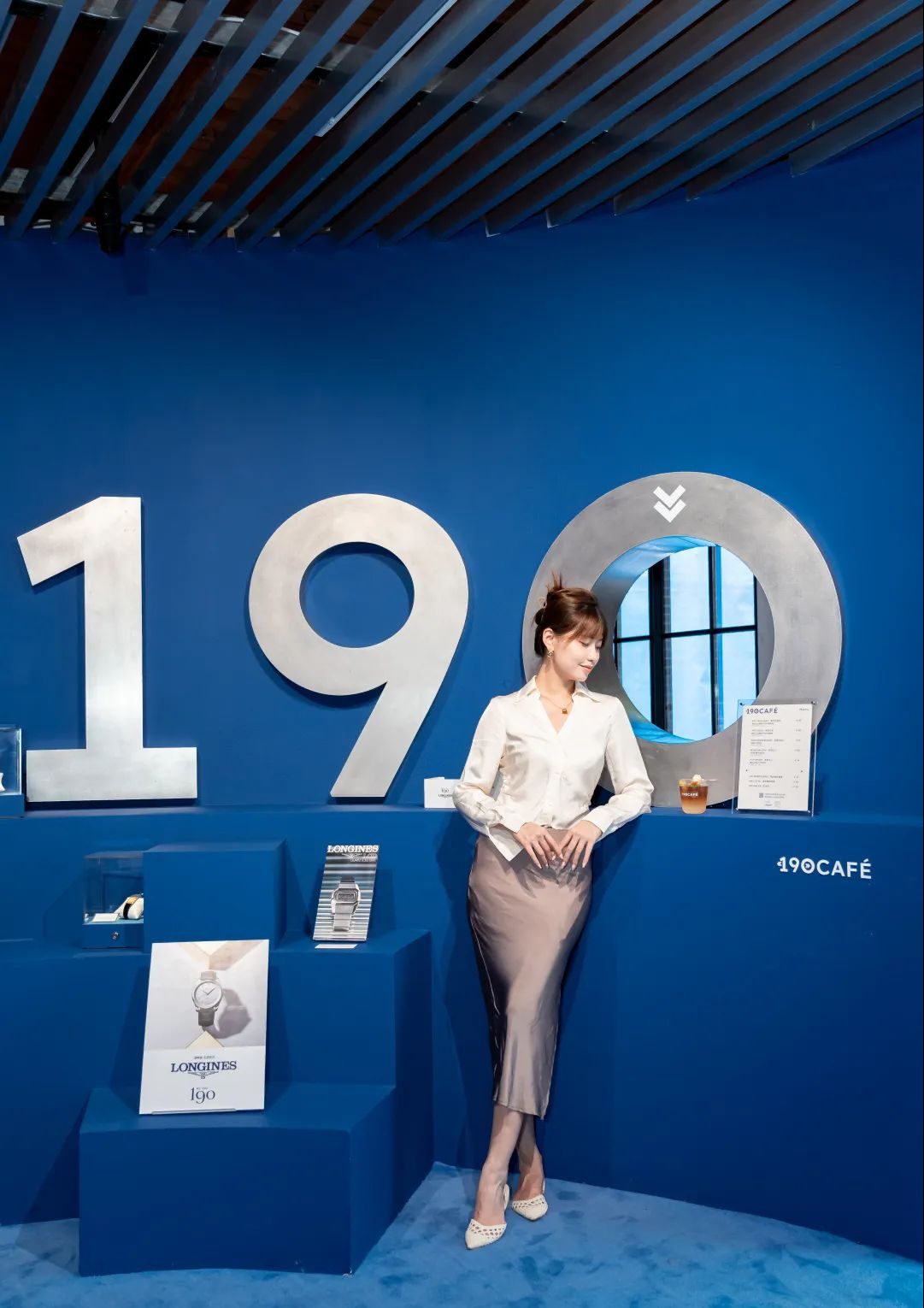 浪琴190限時(shí)店活動策劃用卓越工藝詮釋了優(yōu)雅的態(tài)度 - 第24張 - 會展活動策劃CCASY.COM 浪琴190限時(shí)店活動策劃用卓越工藝詮釋了優(yōu)雅的態(tài)度 - 第24張