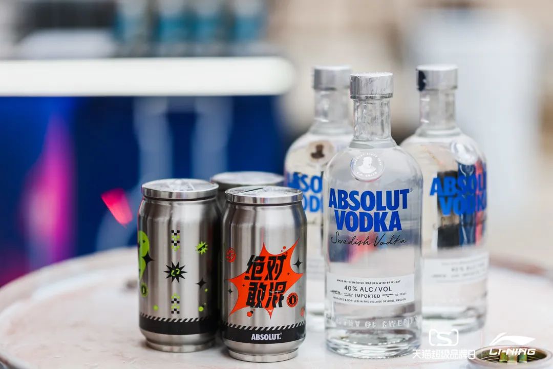 李寧2022逐夢行機場大秀活動策劃的后臺空間真的是兩架“李寧專機” - 第47張 - 會展活動策劃CCASY.COM 李寧2022逐夢行機場大秀活動策劃的后臺空間真的是兩架“李寧專機” - 第47張