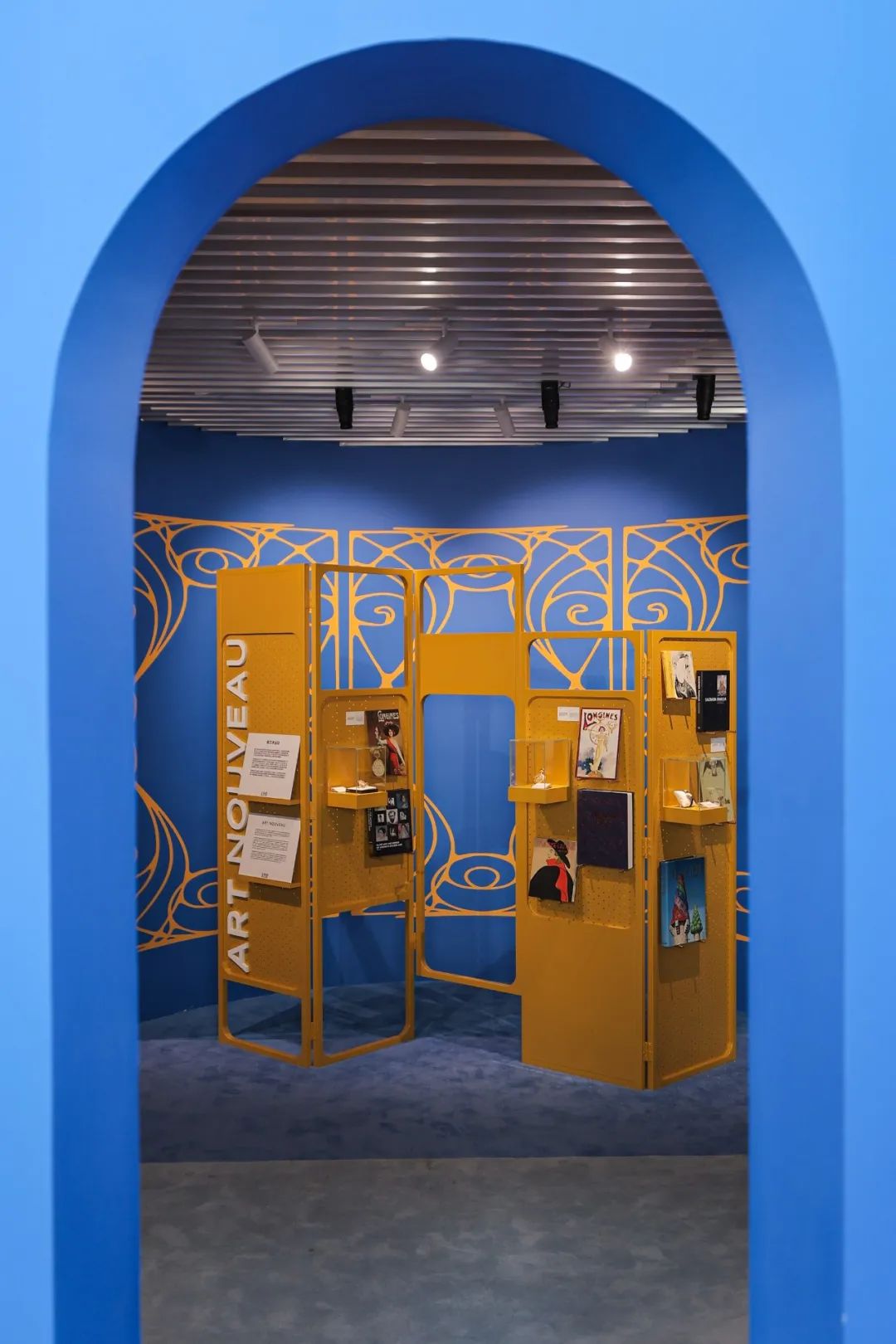 浪琴190限時(shí)店活動策劃用卓越工藝詮釋了優(yōu)雅的態(tài)度 - 第8張 - 會展活動策劃CCASY.COM 浪琴190限時(shí)店活動策劃用卓越工藝詮釋了優(yōu)雅的態(tài)度 - 第8張