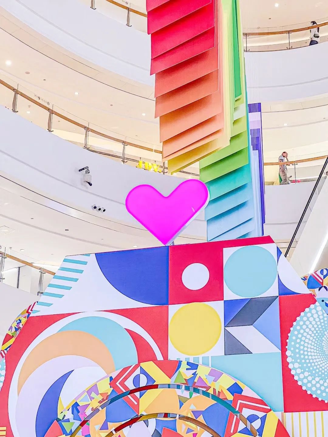 鏡無止境·色彩空間互動(dòng)展覽活動(dòng)策劃打造又一新城市藝術(shù)坐標(biāo) - 第14張 - 會(huì)展活動(dòng)策劃CCASY.COM 鏡無止境·色彩空間互動(dòng)展覽活動(dòng)策劃打造又一新城市藝術(shù)坐標(biāo) - 第14張