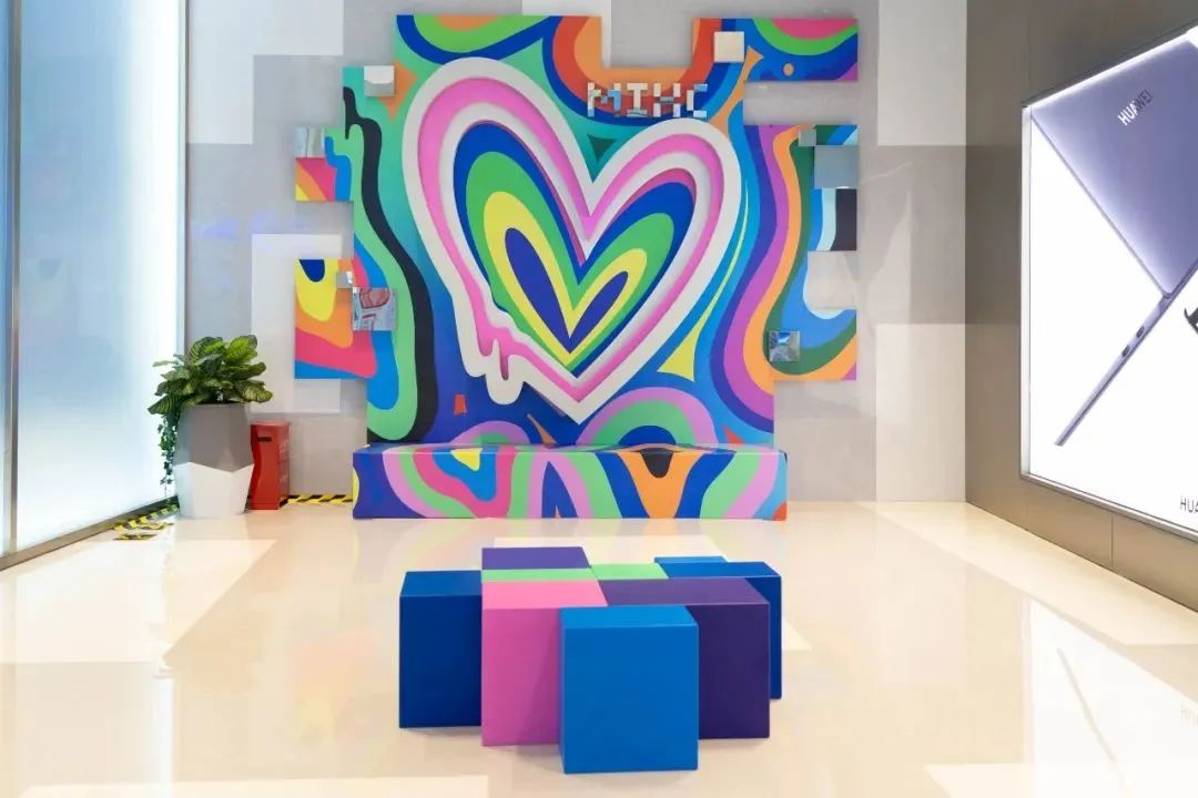 LIVE LIFE Colorfully色彩引力空間展覽活動策劃呈現(xiàn)出簡單而高級的美感 - 第15張 - 會展活動策劃CCASY.COM LIVE LIFE Colorfully色彩引力空間展覽活動策劃呈現(xiàn)出簡單而高級的美感 - 第15張