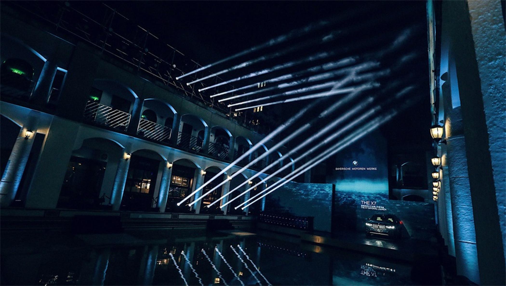 寶馬X7中國首發(fā)派對活動策劃引入了花樣游泳隊的“水上表演” - 第16張 - 會展活動策劃CCASY.COM 寶馬X7中國首發(fā)派對活動策劃引入了花樣游泳隊的“水上表演” - 第16張