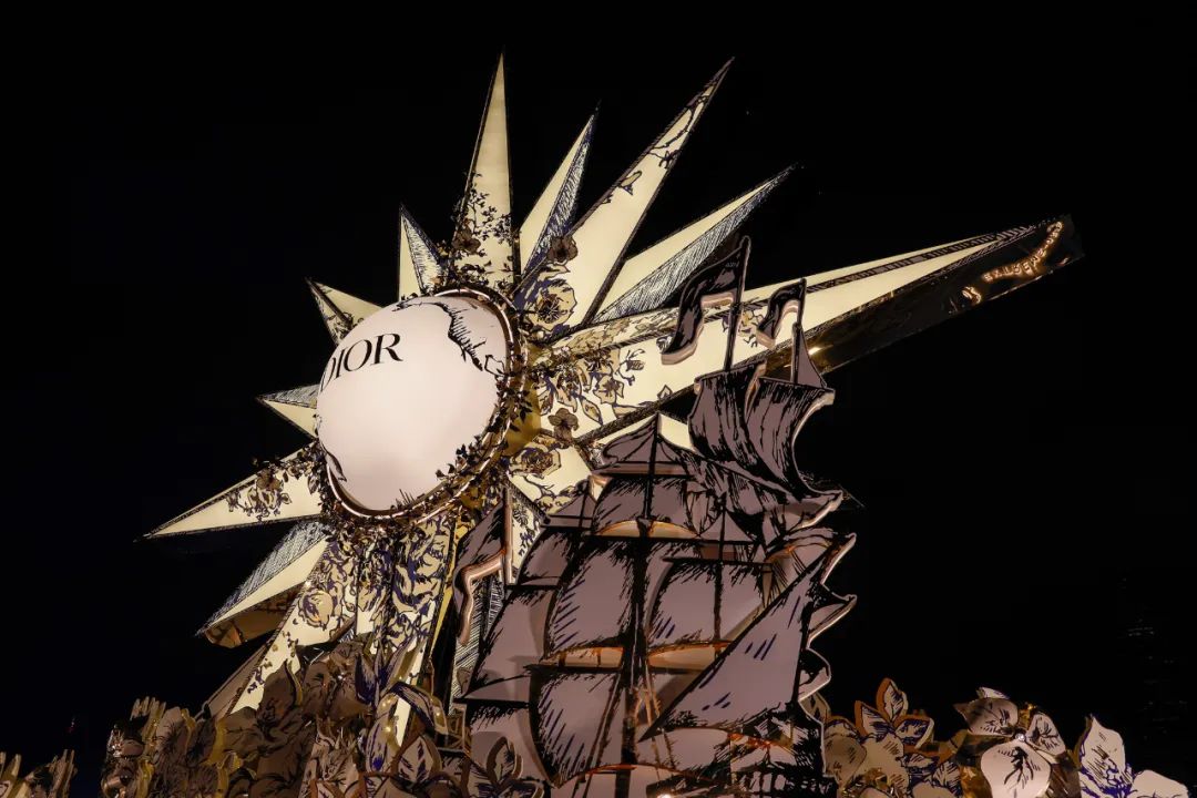 海港城Dior迪奧星夜圣誕展覽活動策劃裝置太夢幻浪漫了 - 第10張 - 會展活動策劃CCASY.COM 海港城Dior迪奧星夜圣誕展覽活動策劃裝置太夢幻浪漫了 - 第10張