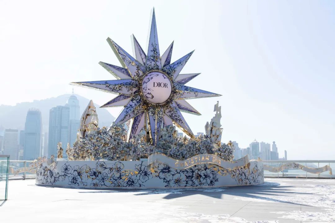 海港城Dior迪奧星夜圣誕展覽活動策劃裝置太夢幻浪漫了 - 第4張 - 會展活動策劃CCASY.COM 海港城Dior迪奧星夜圣誕展覽活動策劃裝置太夢幻浪漫了 - 第4張