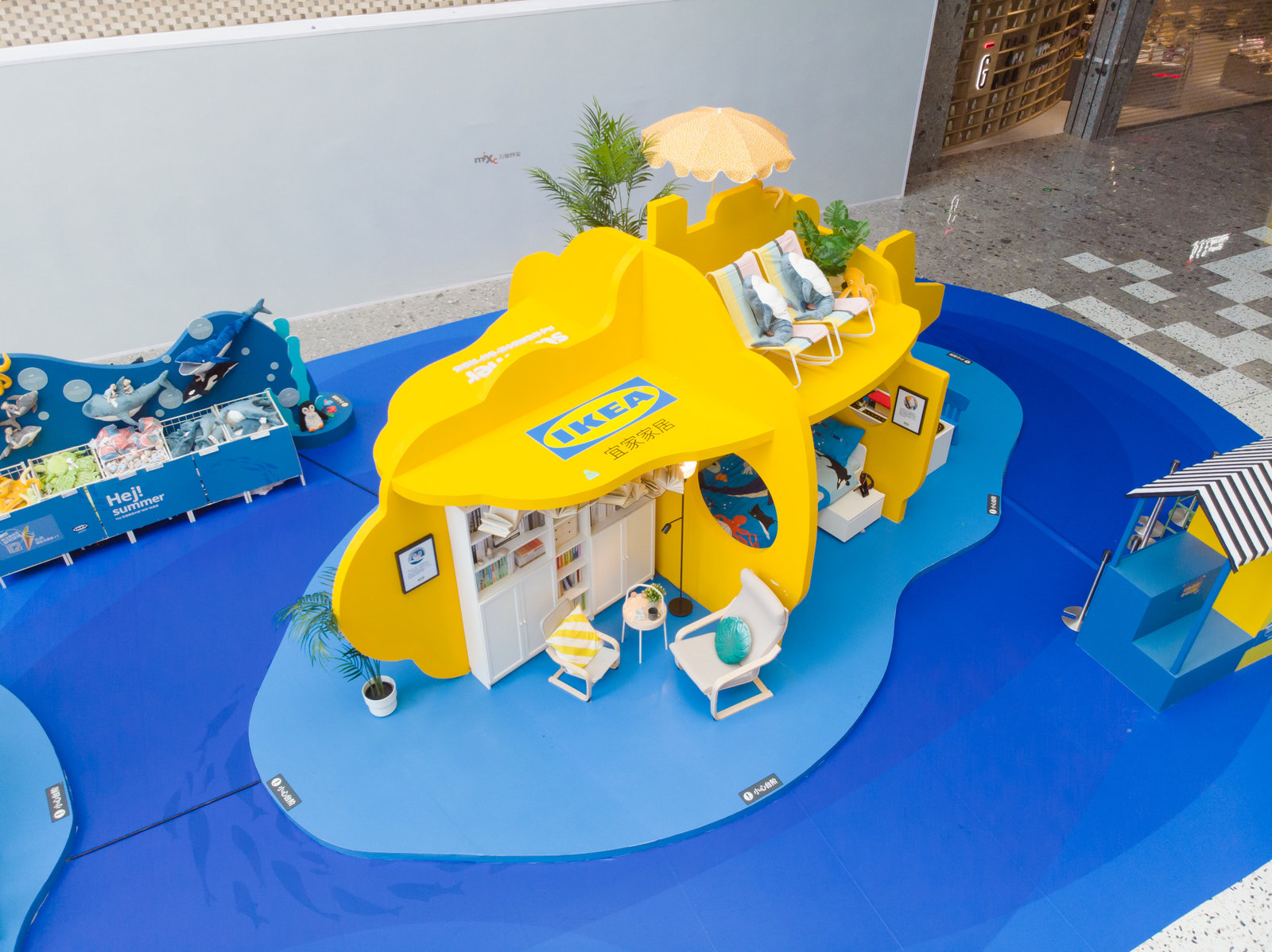 跟鯊鯊一起潛入LOOK Ah! | 夏日街區(qū)派對活動策劃吧 - 第24張 - 會展活動策劃CCASY.COM 跟鯊鯊一起潛入LOOK Ah! | 夏日街區(qū)派對活動策劃吧 - 第24張