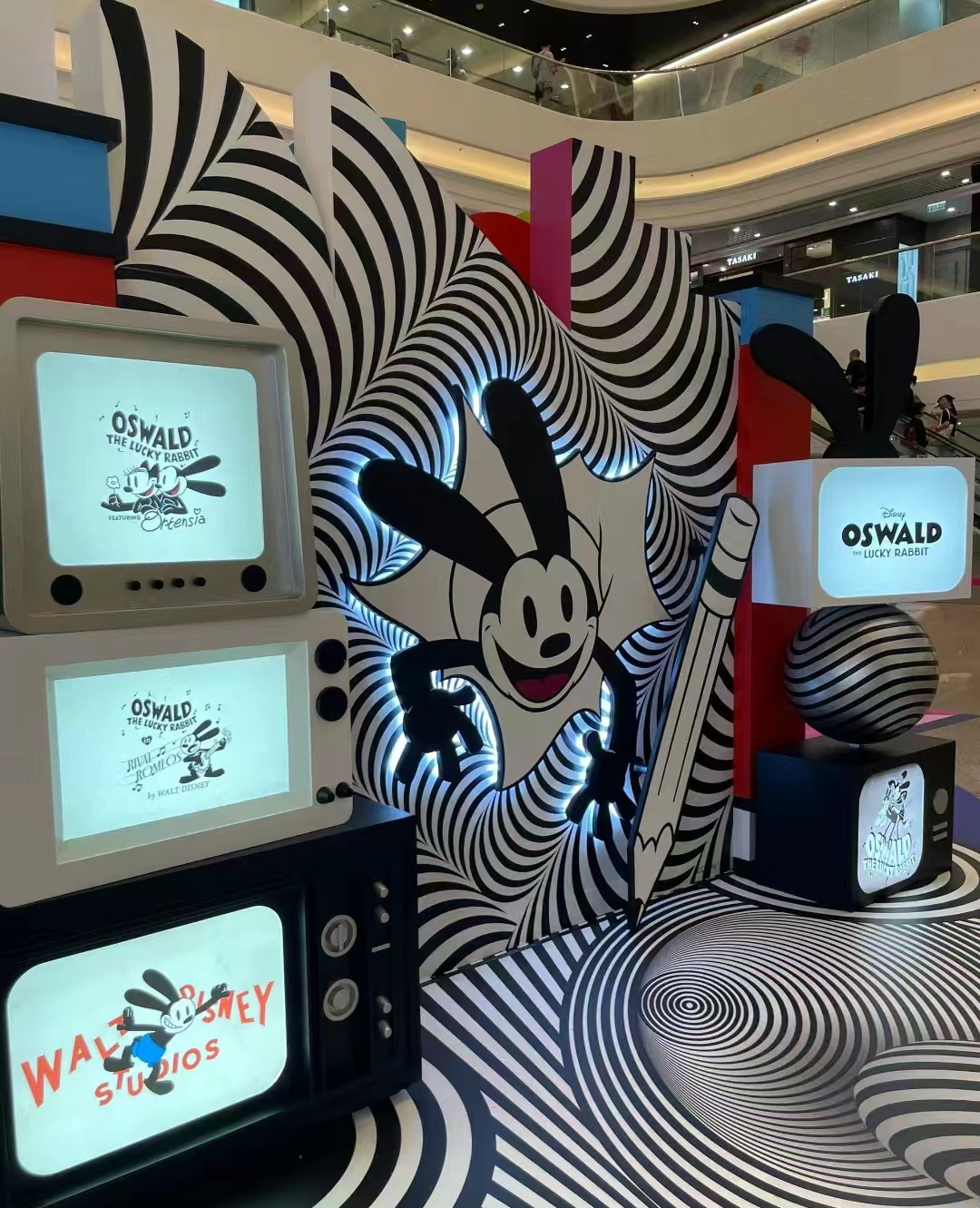 迪士尼100周年巡回展覽活動(dòng)策劃邀你一起探索迪士尼百年魅力 - 第30張 - 會(huì)展活動(dòng)策劃CCASY.COM 迪士尼100周年巡回展覽活動(dòng)策劃邀你一起探索迪士尼百年魅力 - 第30張