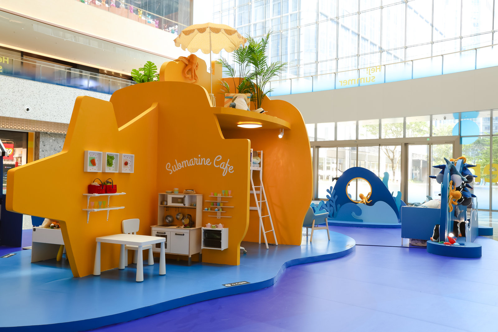 跟鯊鯊一起潛入LOOK Ah! | 夏日街區(qū)派對活動策劃吧 - 第31張 - 會展活動策劃CCASY.COM 跟鯊鯊一起潛入LOOK Ah! | 夏日街區(qū)派對活動策劃吧 - 第31張