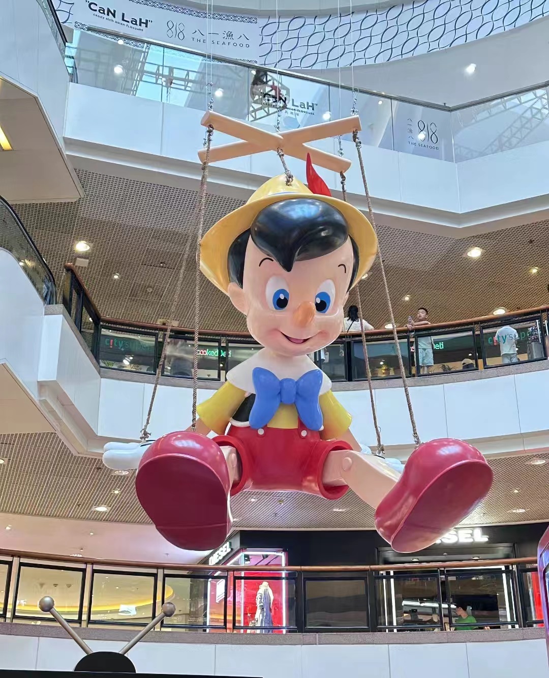 迪士尼100周年巡回展覽活動(dòng)策劃邀你一起探索迪士尼百年魅力 - 第32張 - 會(huì)展活動(dòng)策劃CCASY.COM 迪士尼100周年巡回展覽活動(dòng)策劃邀你一起探索迪士尼百年魅力 - 第32張