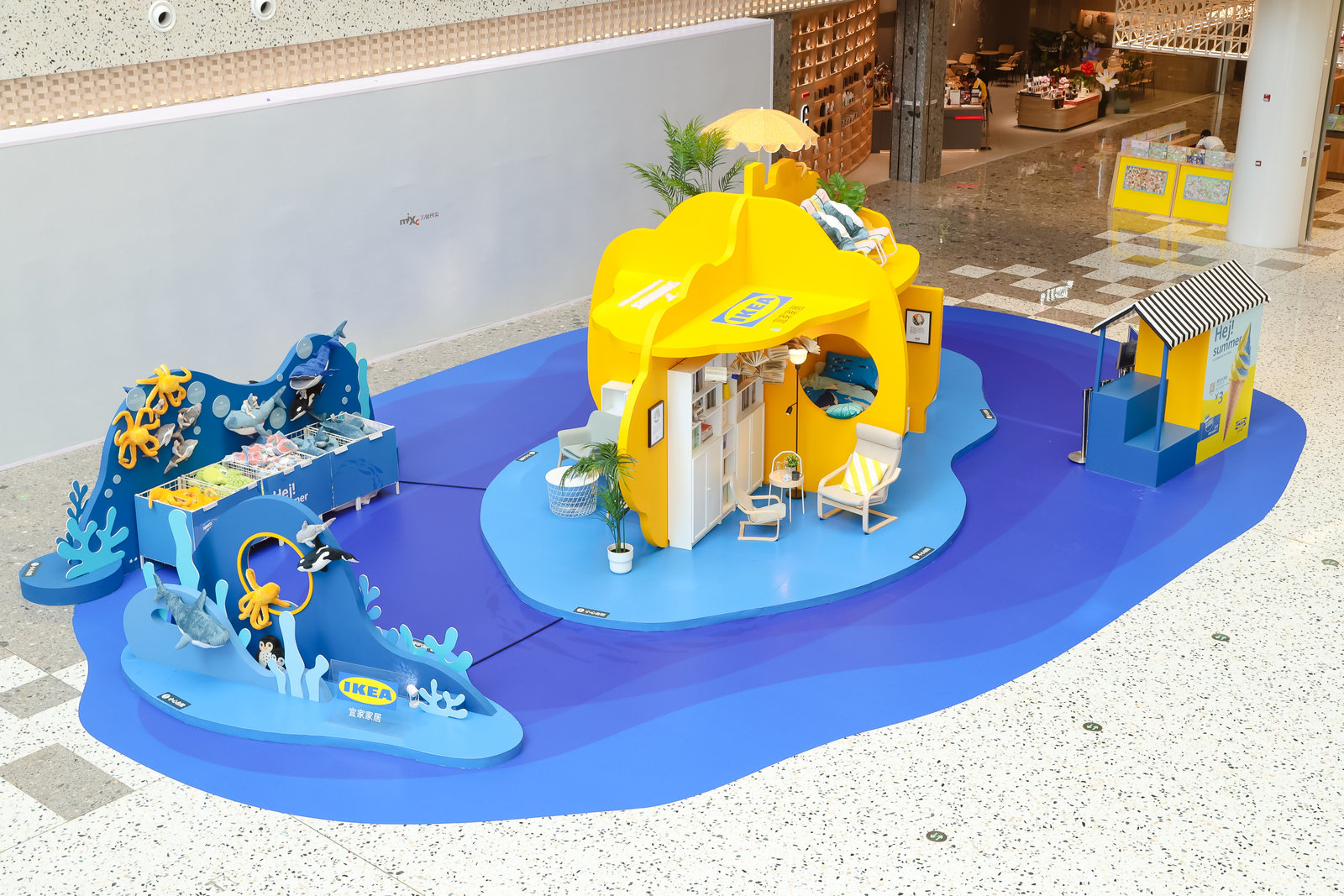 跟鯊鯊一起潛入LOOK Ah! | 夏日街區(qū)派對活動策劃吧 - 第34張 - 會展活動策劃CCASY.COM 跟鯊鯊一起潛入LOOK Ah! | 夏日街區(qū)派對活動策劃吧 - 第34張