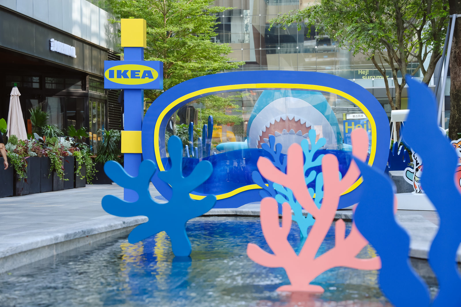 跟鯊鯊一起潛入LOOK Ah! | 夏日街區(qū)派對活動策劃吧 - 第6張 - 會展活動策劃CCASY.COM 跟鯊鯊一起潛入LOOK Ah! | 夏日街區(qū)派對活動策劃吧 - 第6張