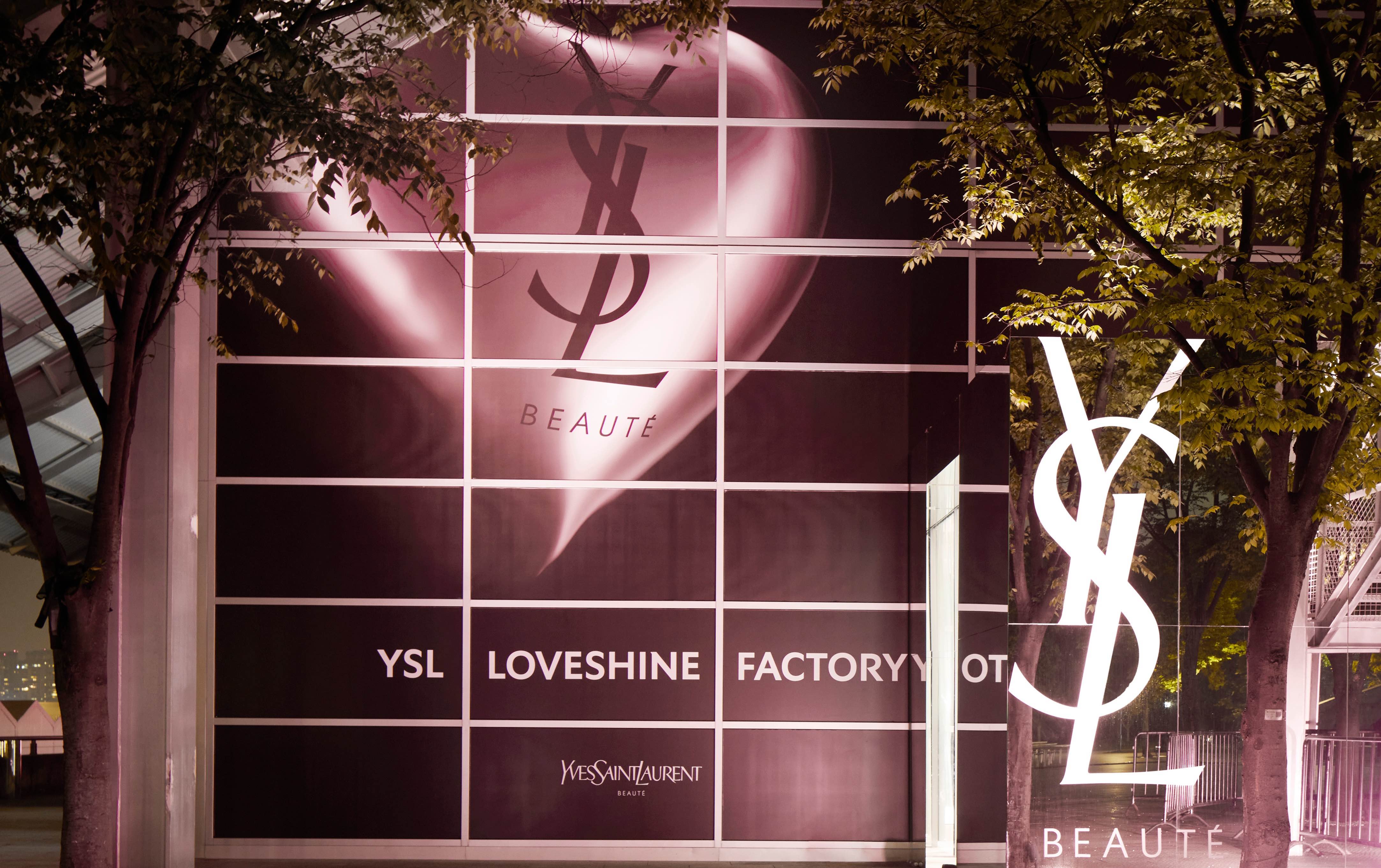 YSL LOVESHINE FACTORY快閃活動(dòng)策劃以冷感粉裝碰撞純粹之銀 - 第9張 - 會(huì)展活動(dòng)策劃CCASY.COM YSL LOVESHINE FACTORY快閃活動(dòng)策劃以冷感粉裝碰撞純粹之銀 - 第9張